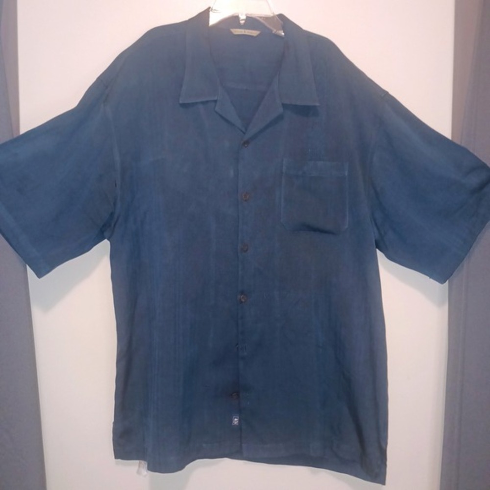 Tommy Bahama Mens XL Blue 100% Silk Herringbone Short Sleeve‎ Camp Shirt Logo